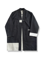  刺し子パッチワークを施したウール混紡のロングトレンチはんてん