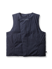 ワーク風デザインの高機能ダウンベスト