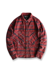 ウォッシュド加工と大きなポケットが特徴のヴィンテージ風チェックワークシャツ