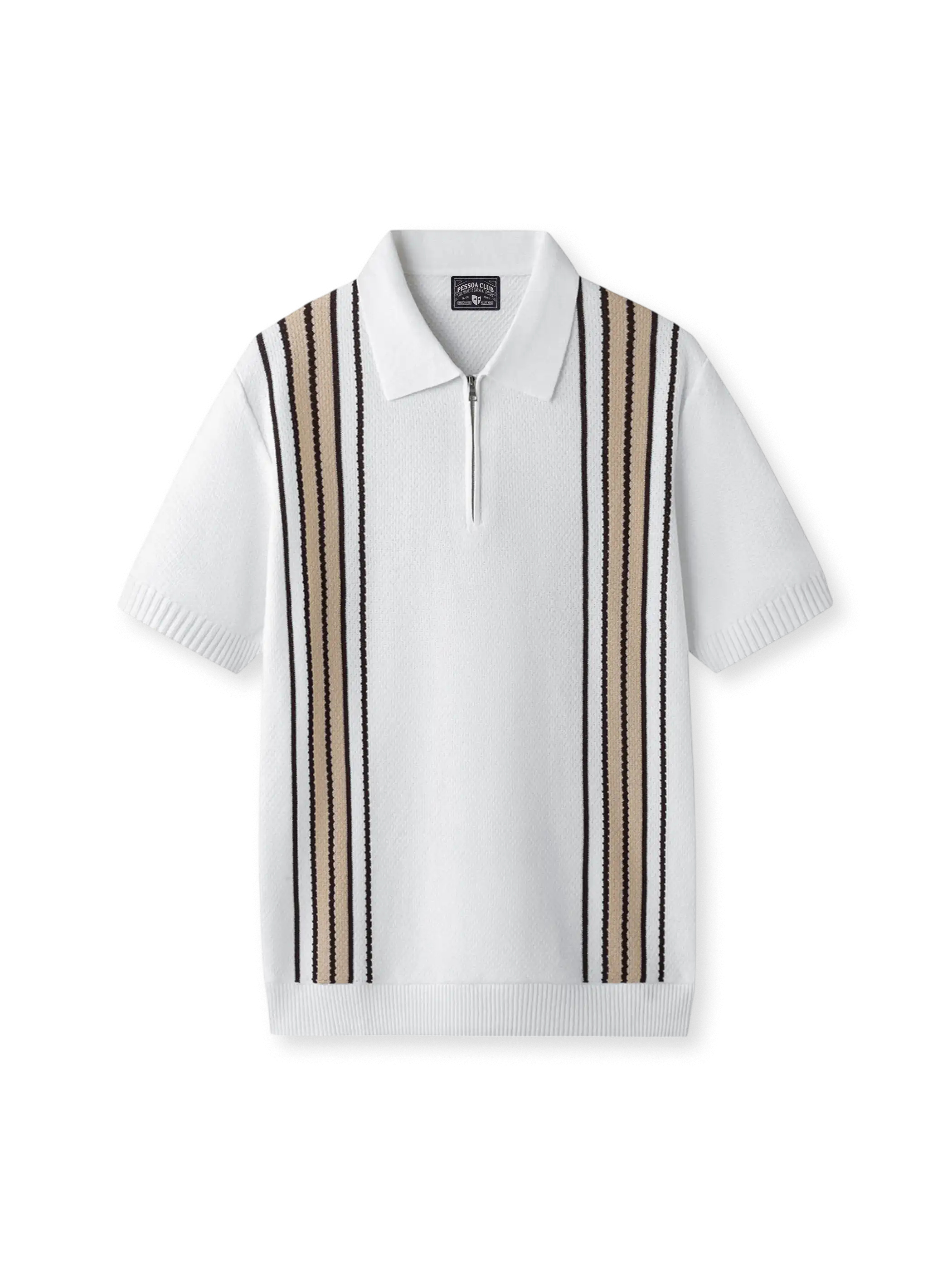 ジップフロントストライプニットポロの全身ビュー、ジップ開閉の衿とマルチストライプディテールを強調。