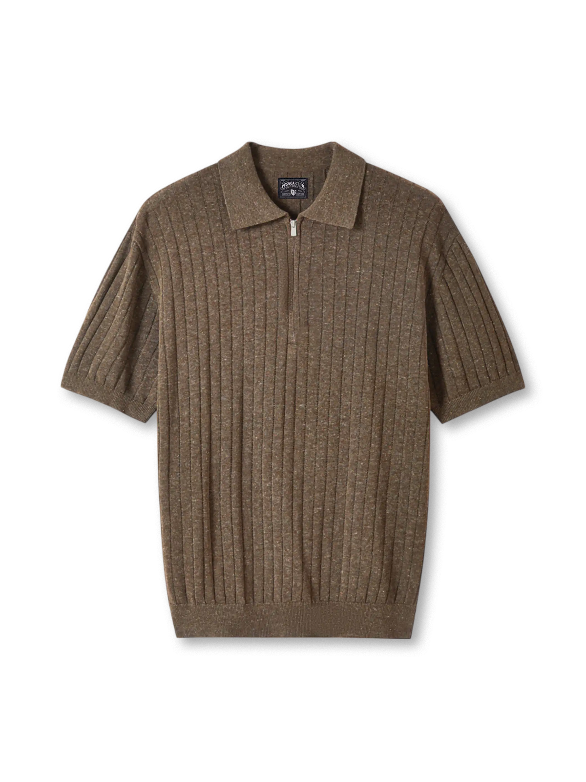 テンセルリネン混紡のジップネックが映えるポロシャツ